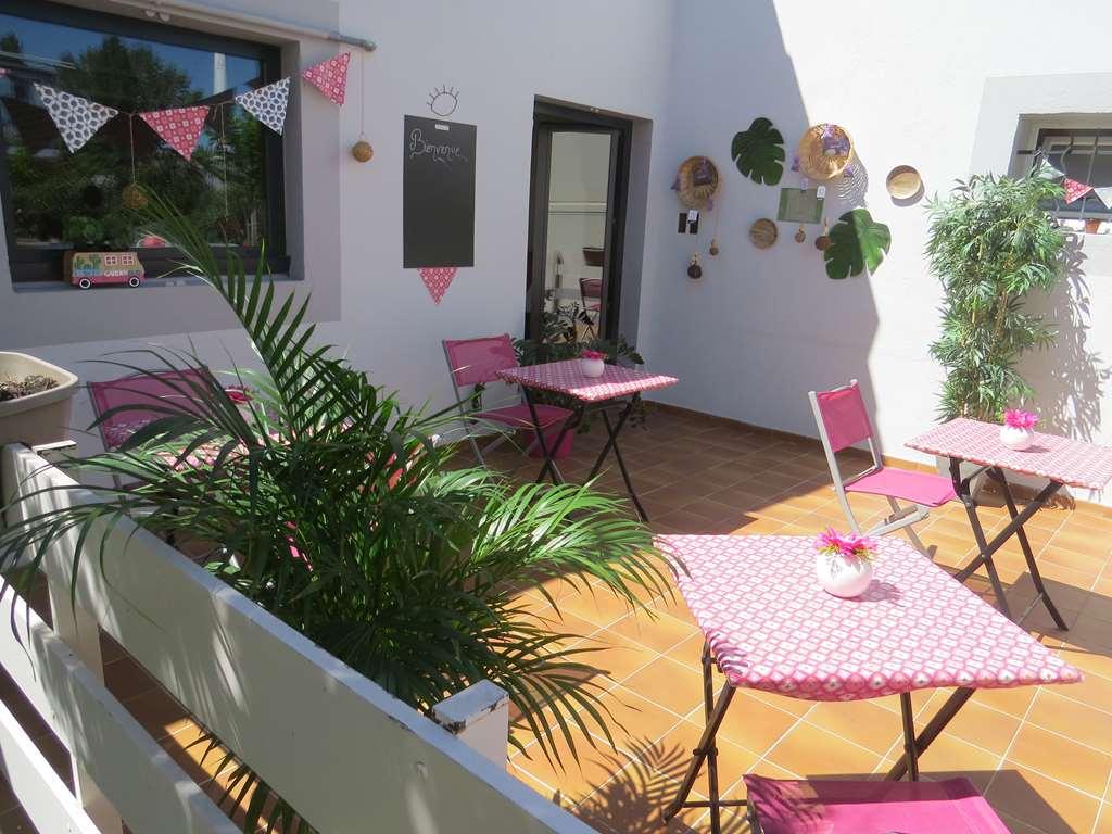 Hotel Kyriad Cap Sud Aviñón Exterior foto